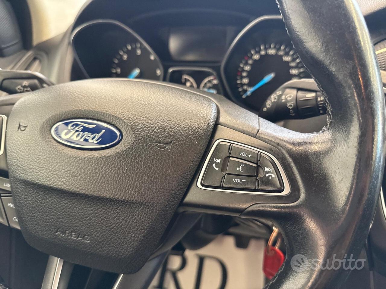 Ford Focus SW 1.5 tdci Titanium X s&s 120cv okneop