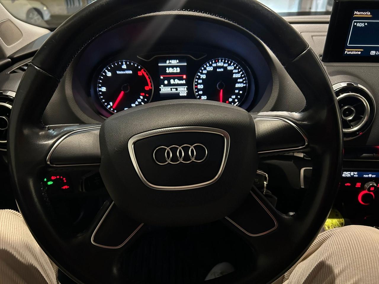 Audi A3 2.0 TDI 150 CV clean diesel Attraction