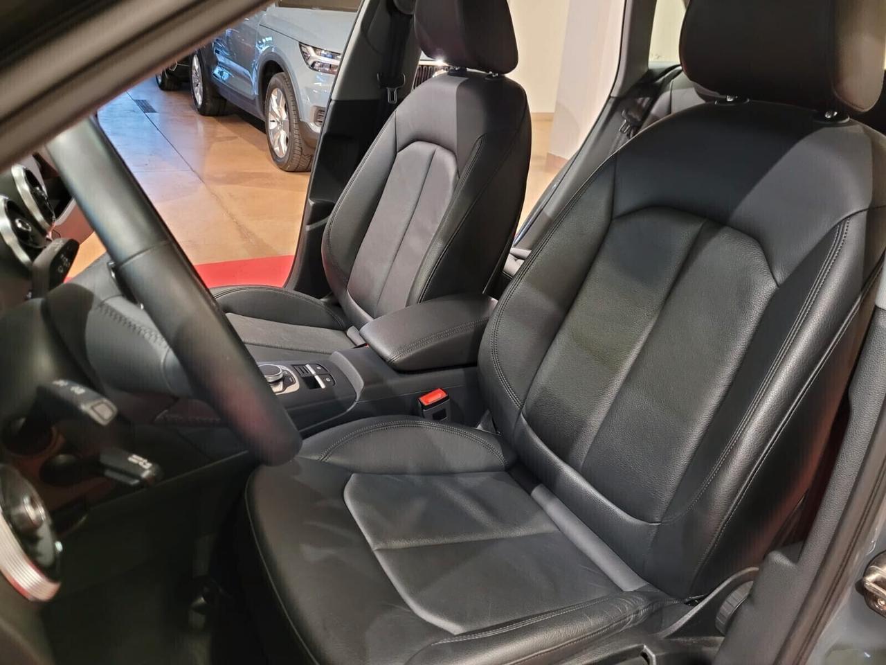 Audi A3 SPB 40 TDI quattro S tronic Business