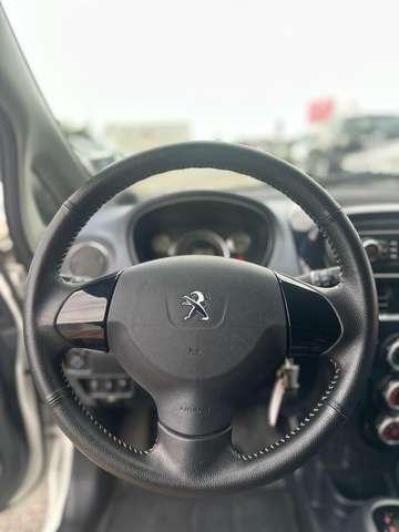 Peugeot iOn iOn Active 49kW my13