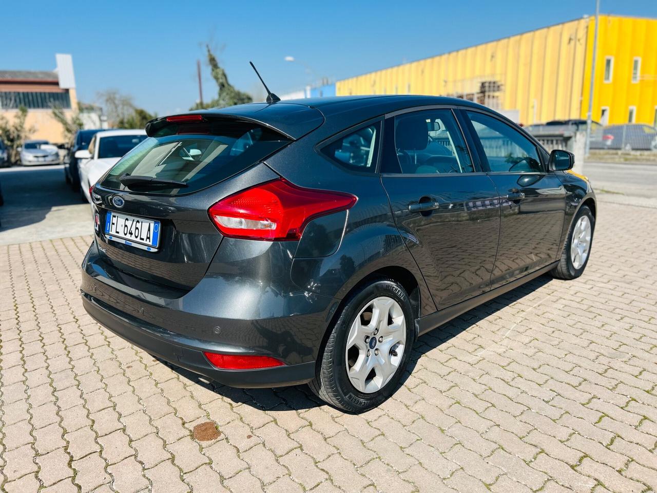 Ford Focus 1.6 120 CV GPL Titanium