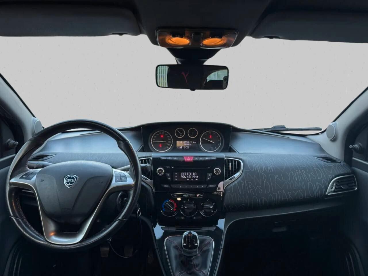 Lancia Ypsilon 1.2 69 CV 5 porte GPL Ecochic Gold 12/2013