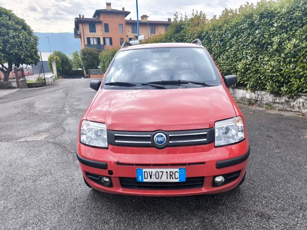 FIAT PANDA 1,2 BENZINA/METANO- OK NEOPATENTATI