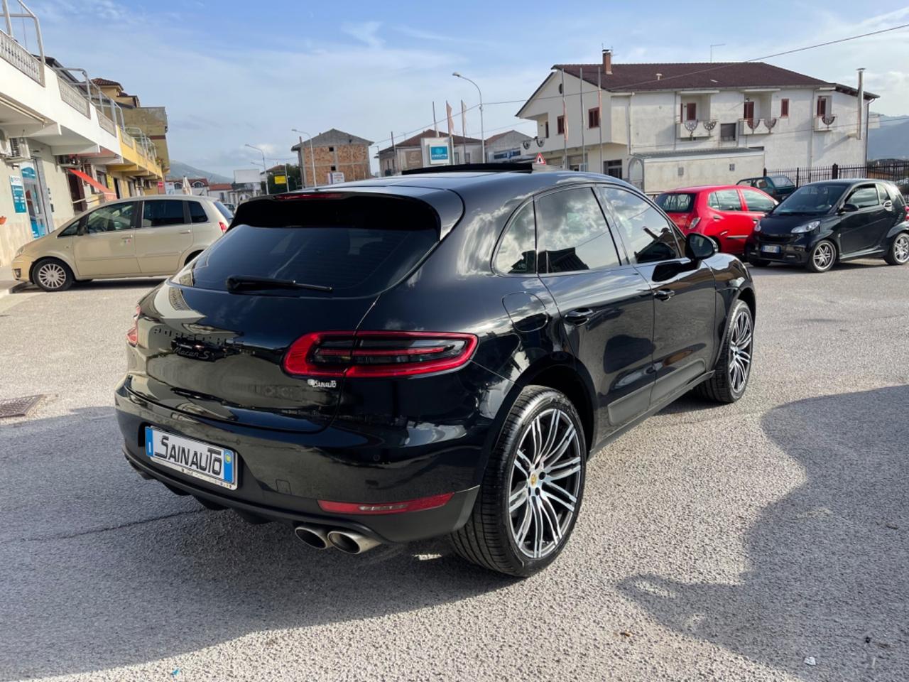 Porsche Macan 3.0 S Diesel my 17 full tetto garanzia