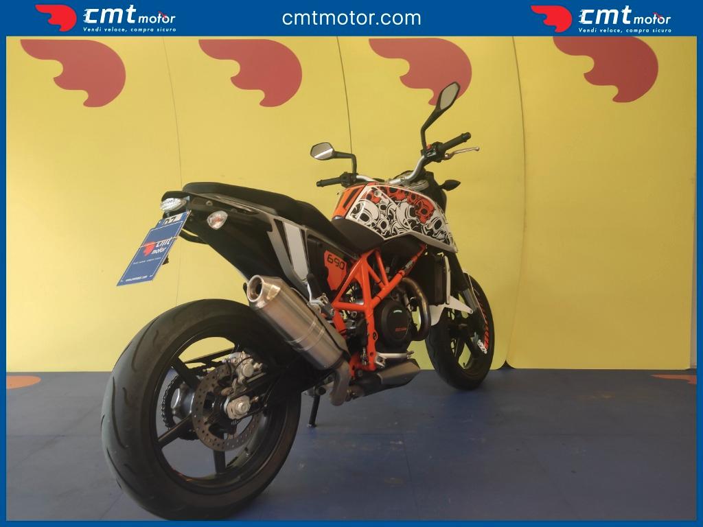 KTM 690 Duke - 2013