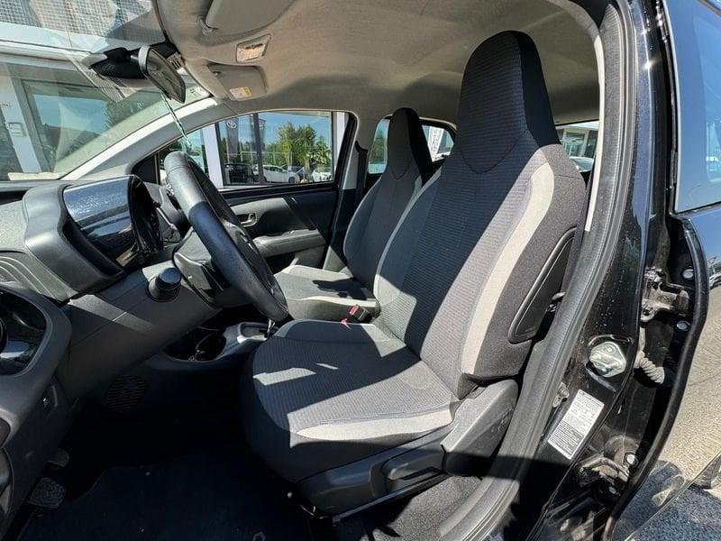 Toyota Aygo Connect 1.0 VVT-i 72 CV 5 porte x-clusiv MMT