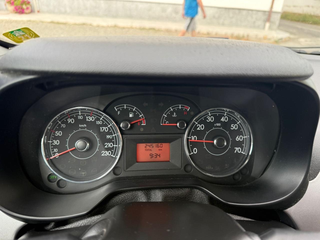 FIAT G PUNTO EVO 1.3 DIESEL 75 CV NEOPATENTATI