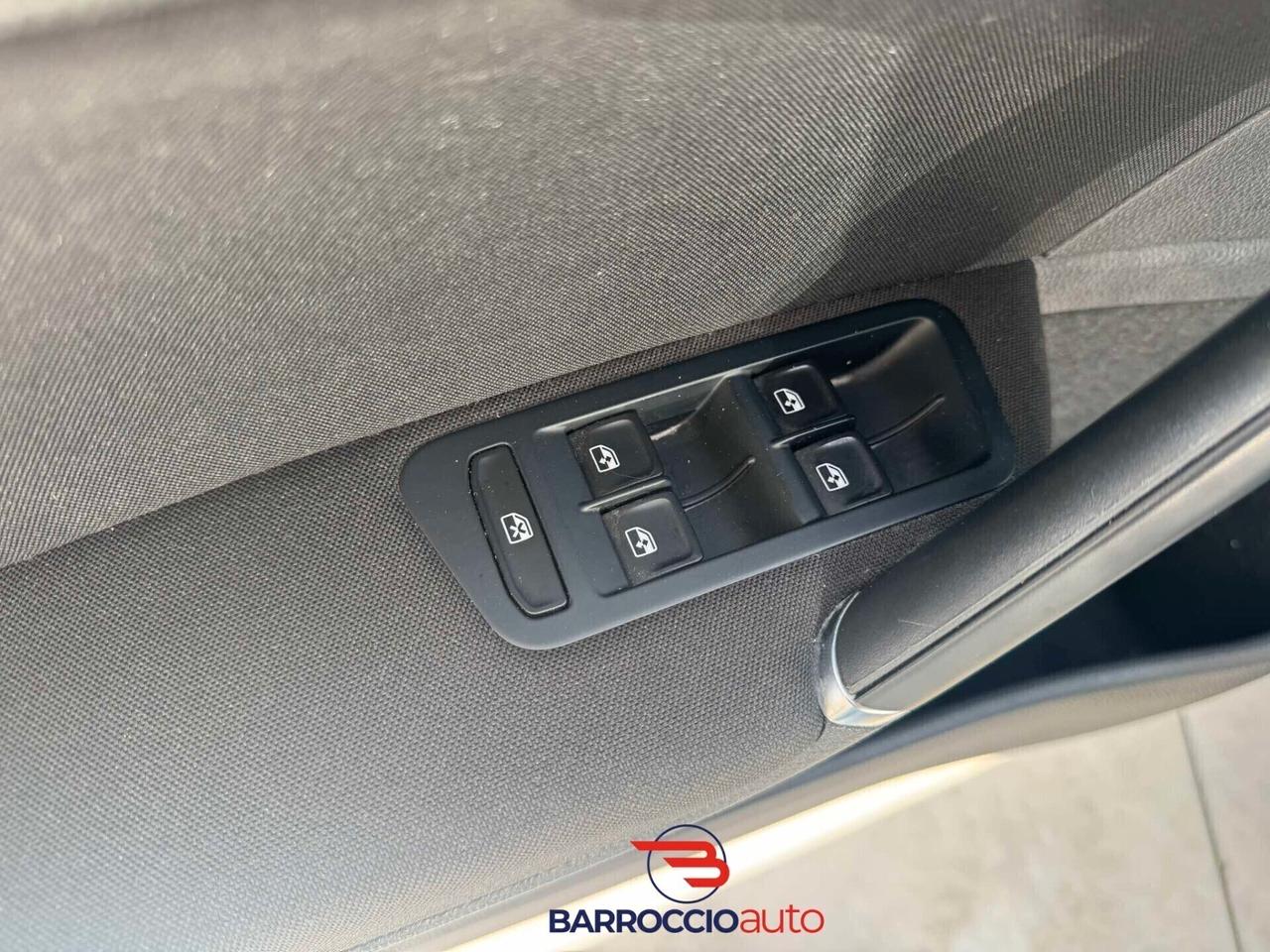 VW Golf 1.6 TDI 115 CV 5p. Highline BMT-2019