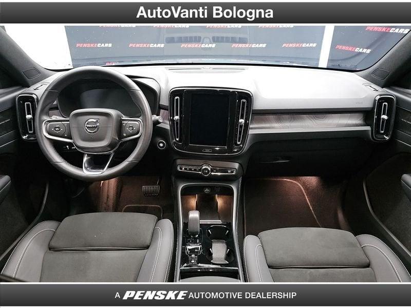 Volvo XC40 XC40 T4 Recharge Plug-in Hybrid automatico Ultimate Dark