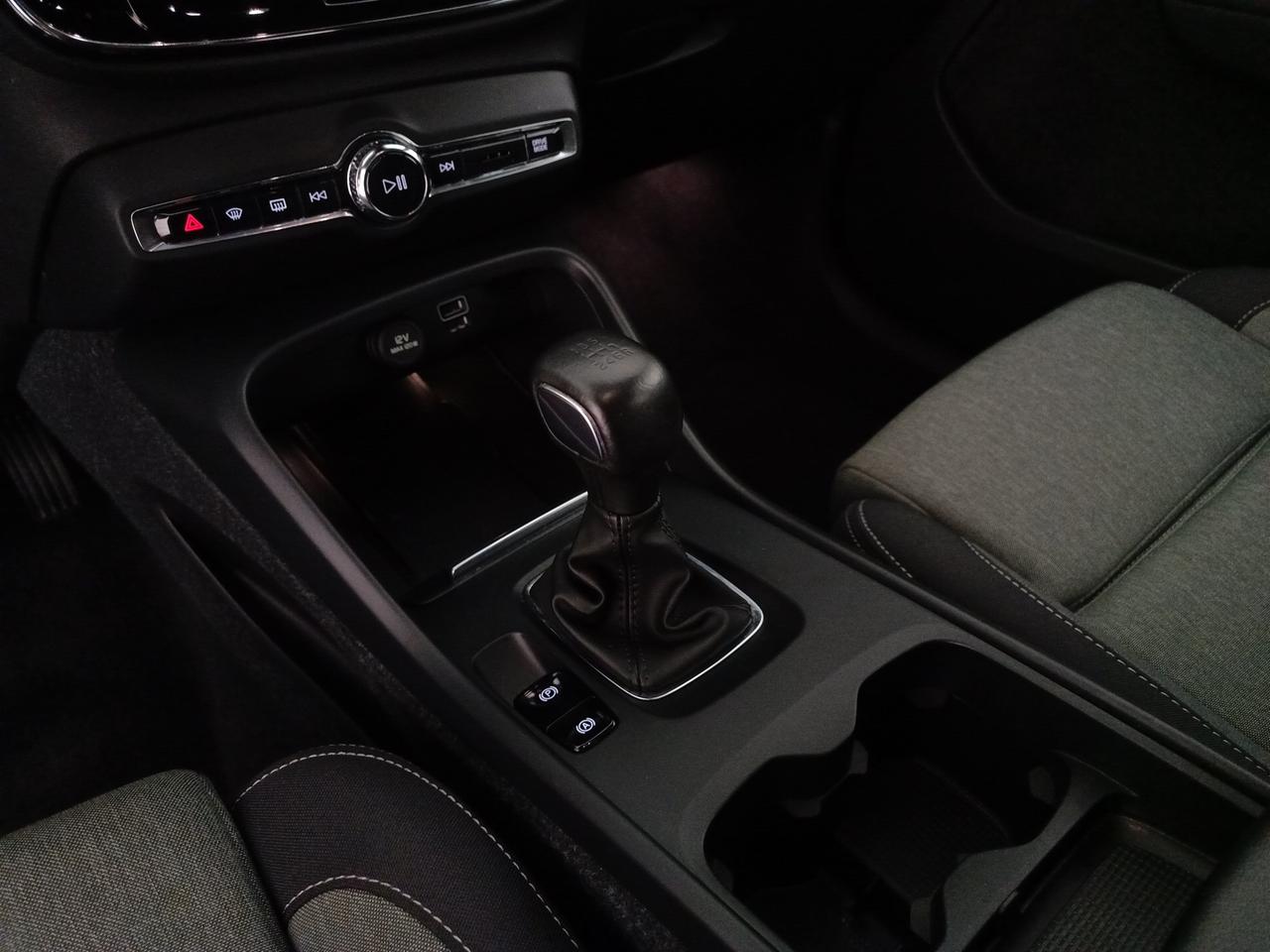 VOLVO XC40 1.5 t2 Core