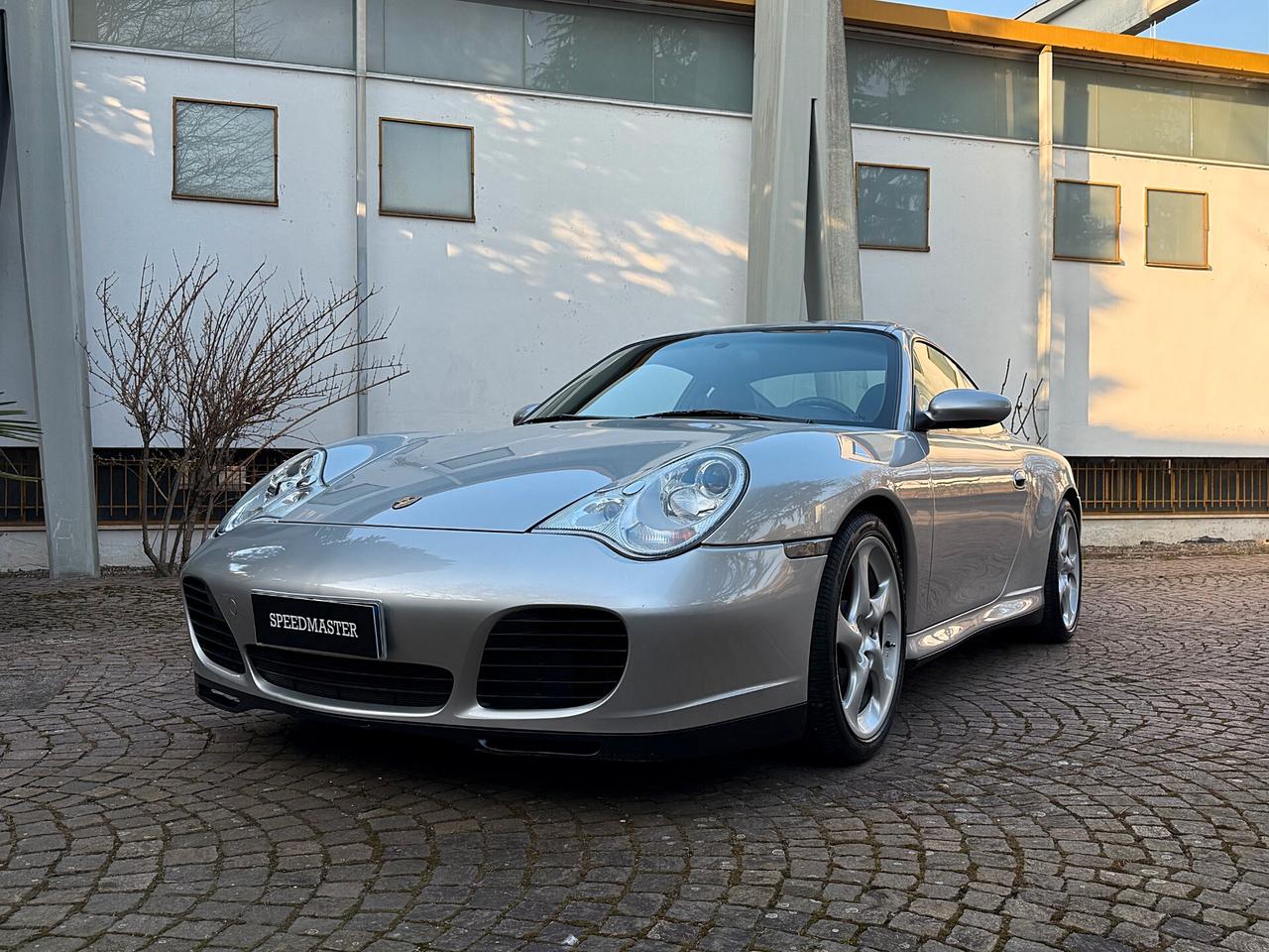 Porsche 911 Carrera 4S cat Coupé