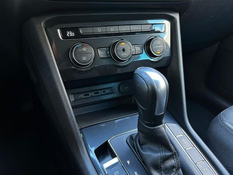 Volkswagen Tiguan Tiguan 2.0 TDI SCR DSG Business BlueMotion Technology