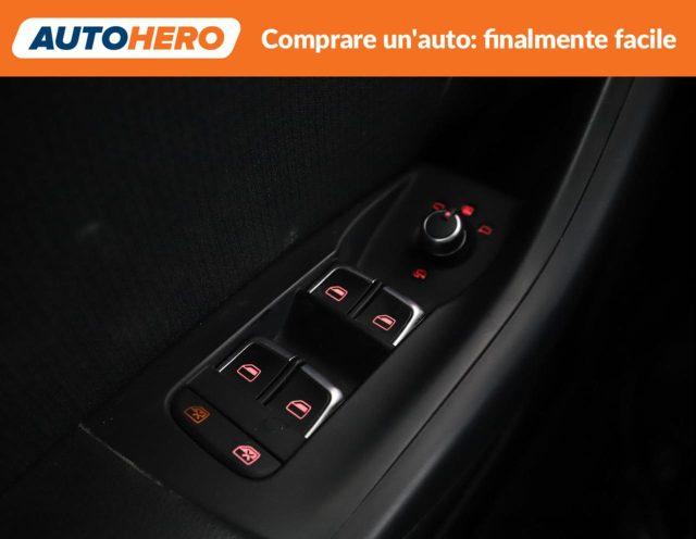 AUDI Q3 2.0 TDI 120 CV S tronic Sport