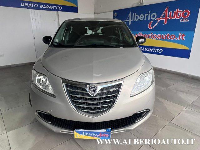 LANCIA Ypsilon 1.2 69 CV 5 porte Gold