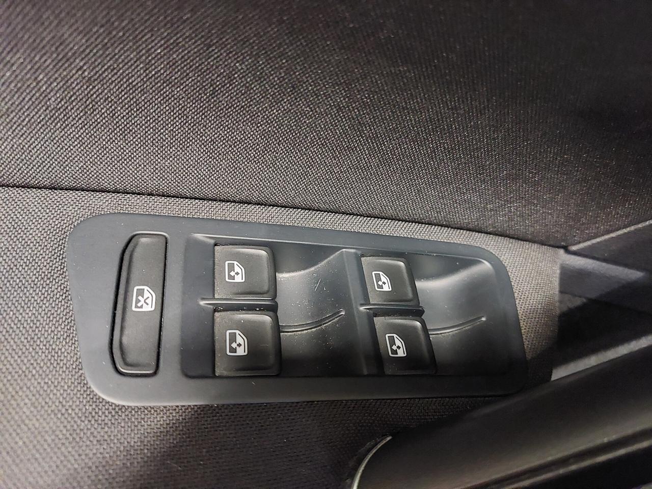 VOLKSWAGEN Golf 7ª serie Golf 1.6 TDI 110 CV 5...