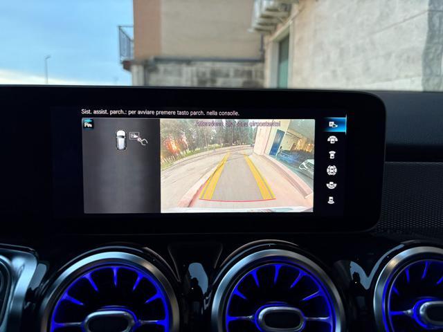 MERCEDES-BENZ GLB 200 d Automatic 4Matic Sport Plus TETTO APR/PAN