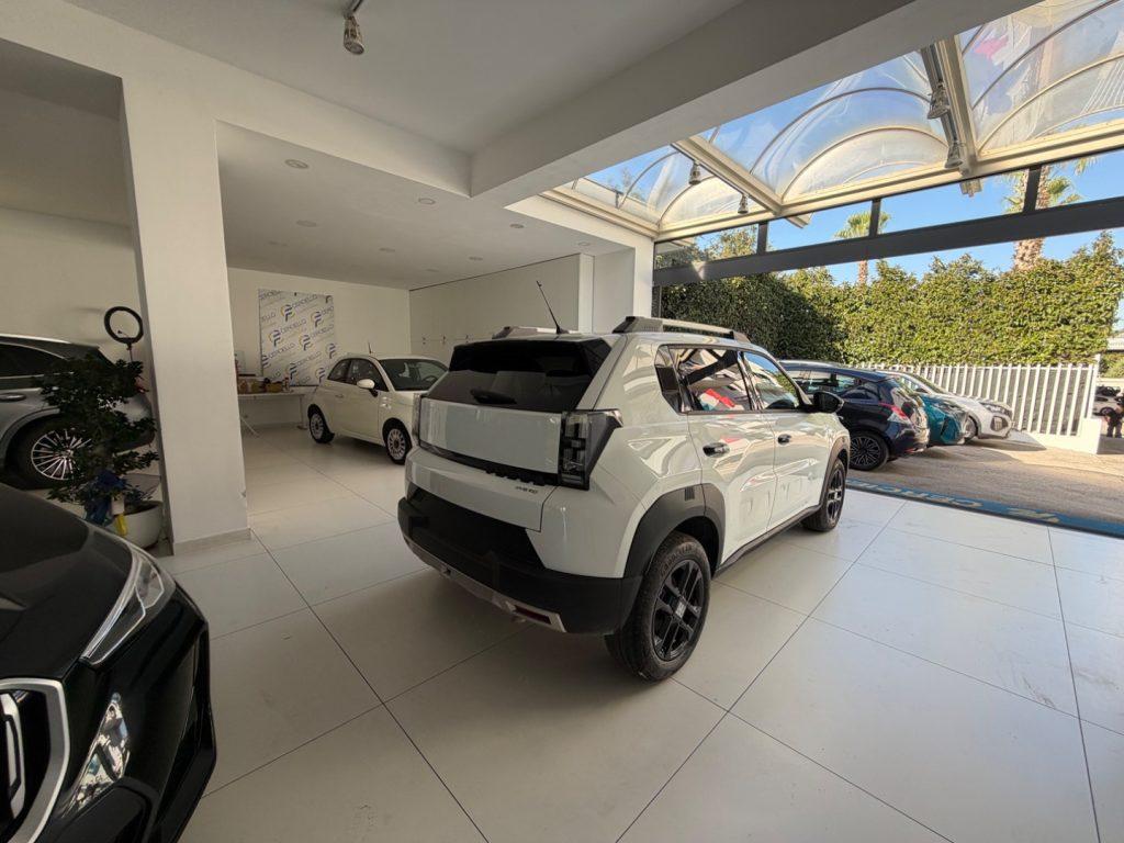 Fiat Grande Panda 1.2 Hybrid 110 CV S&S Icon tua da €249,00 mensili