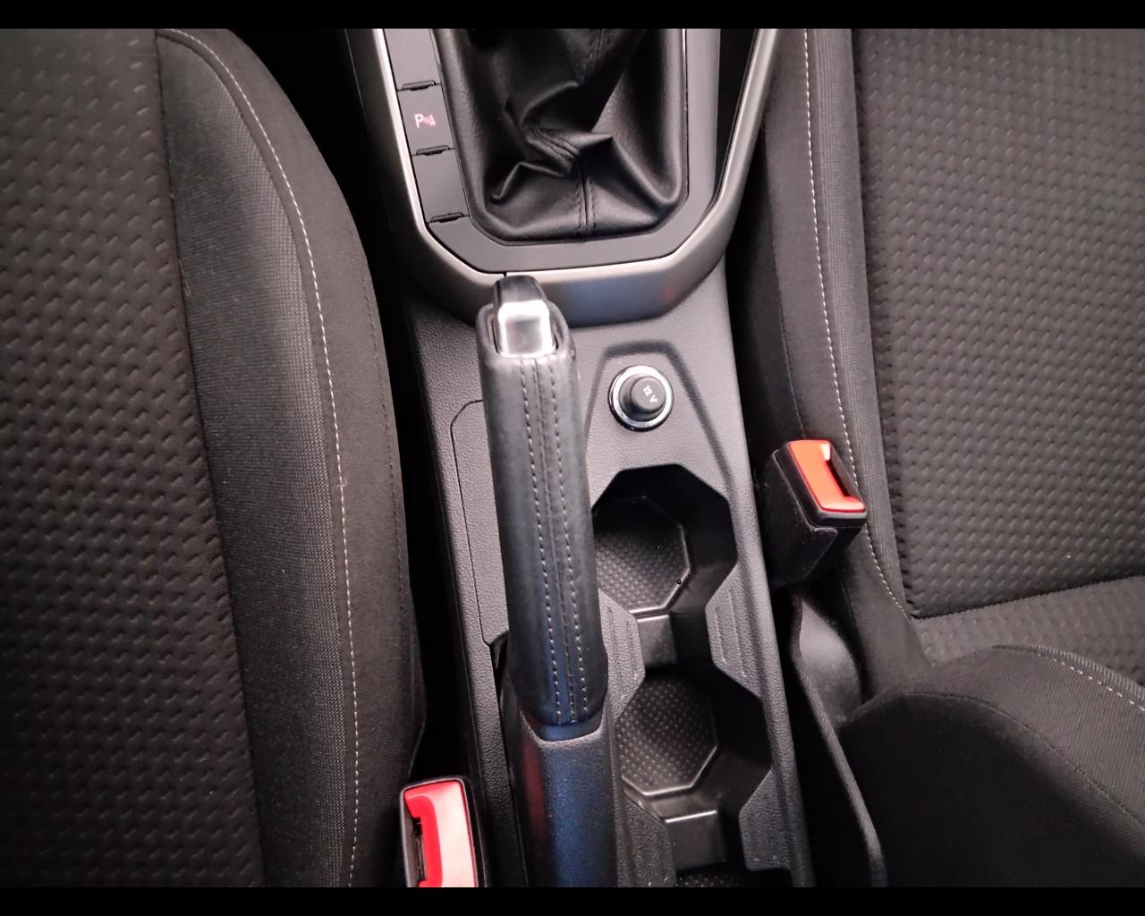 VOLKSWAGEN Polo VI 2017 - Polo 5p 1.0 tsi Sport 95cv