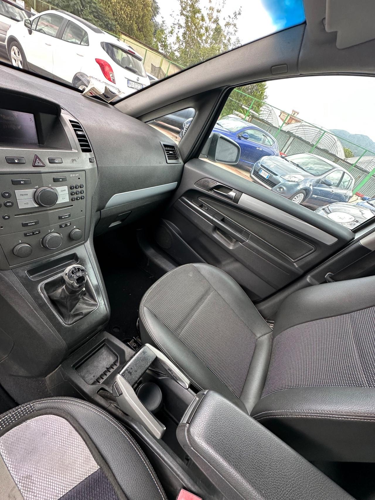 Opel Zafira 1.6 16V ecoM 94CV Cosmo