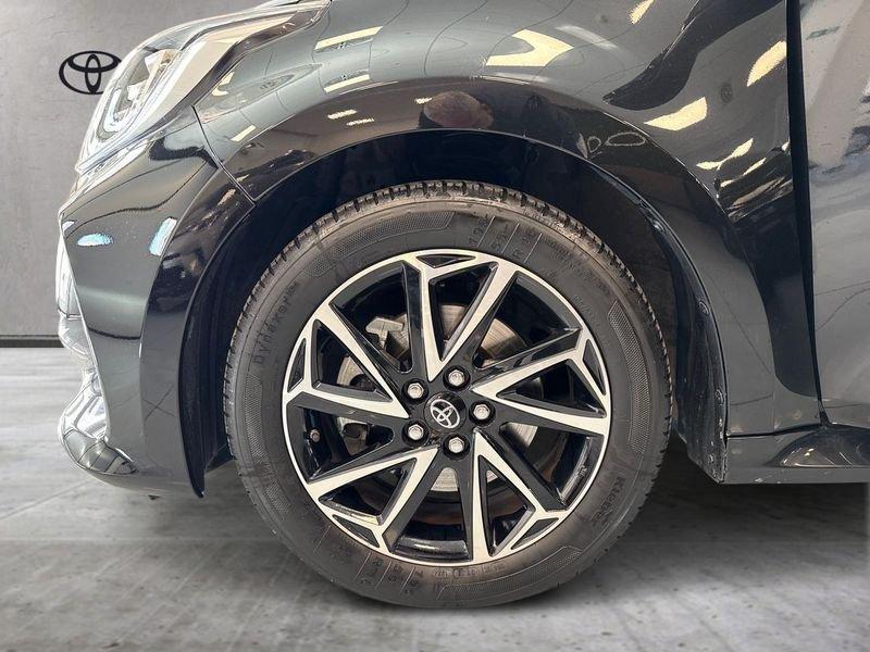 Toyota Yaris Hybrid Trend MY22