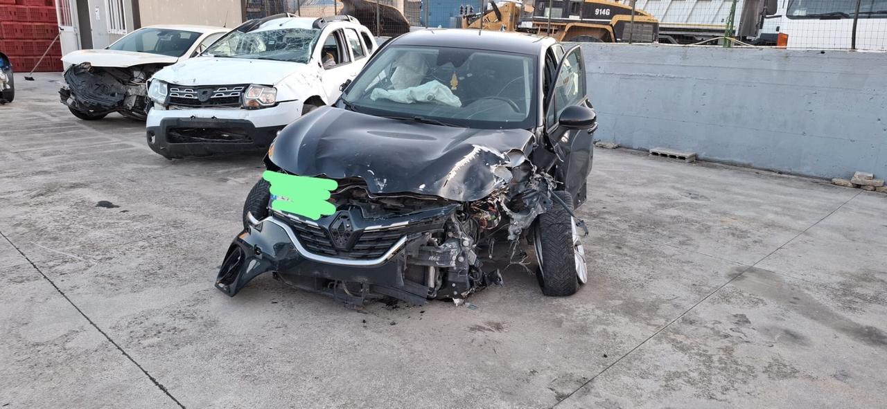 2020 diesel Renault Captur Blue dCi 115 CV EDC Zen