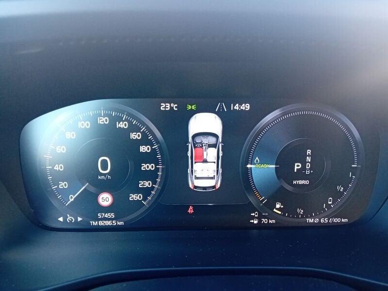 Volvo XC40 Recharge T5 Plug-in Hybrid Recharge Core