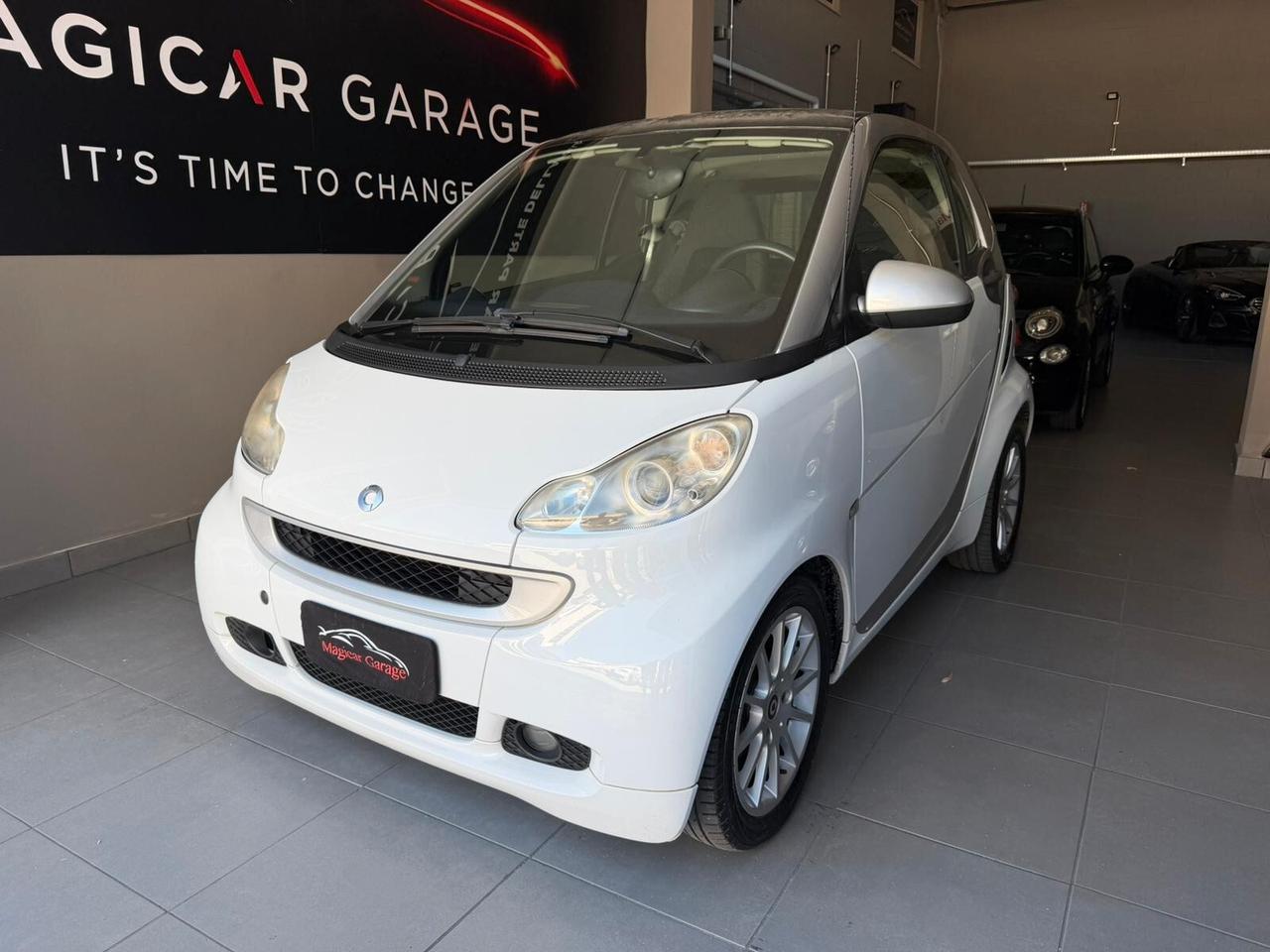 Smart ForTwo 1000 52 kW MHD coupé pulse