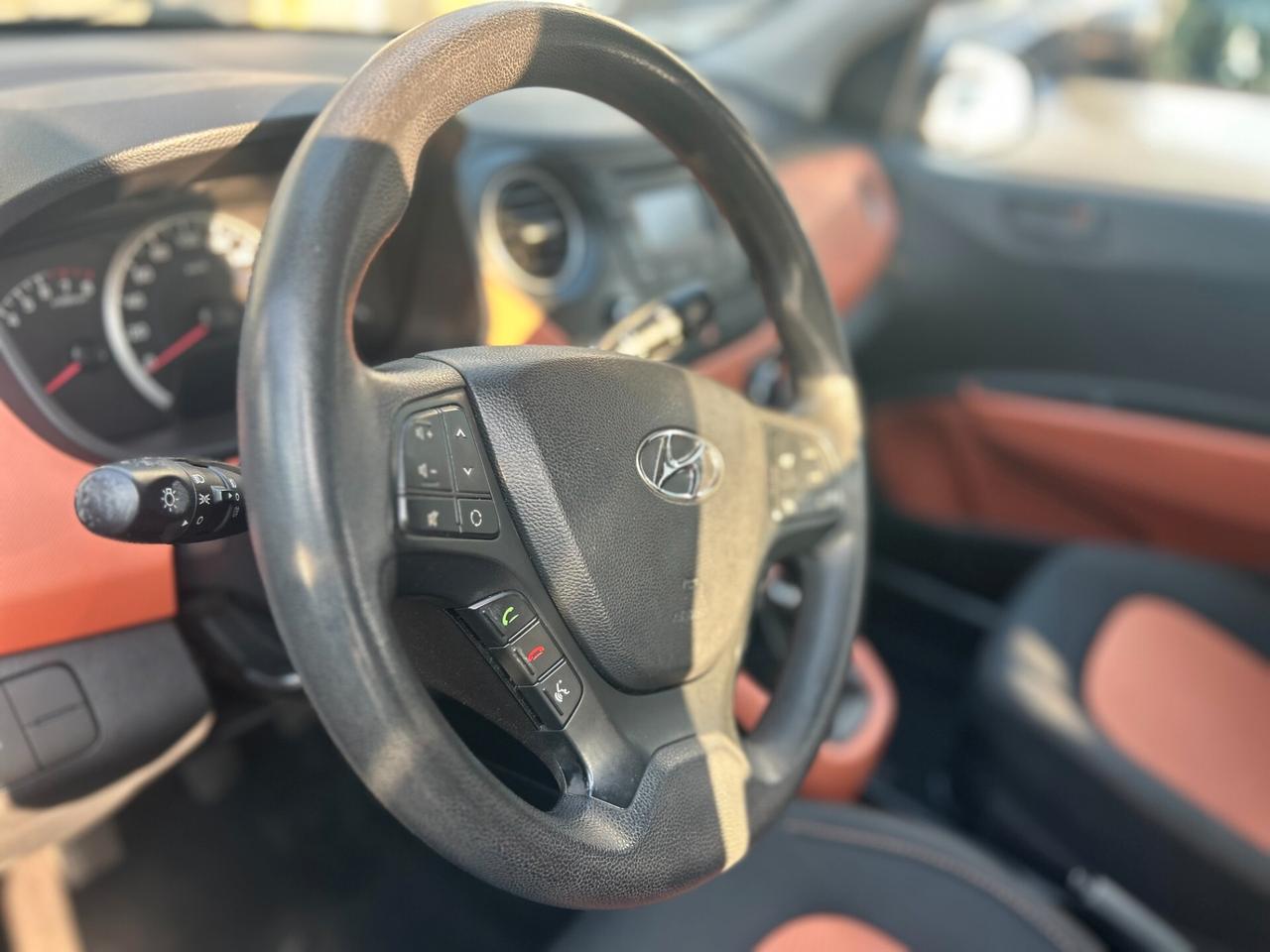 Hyundai i10 1.0 MPI Sound Edition
