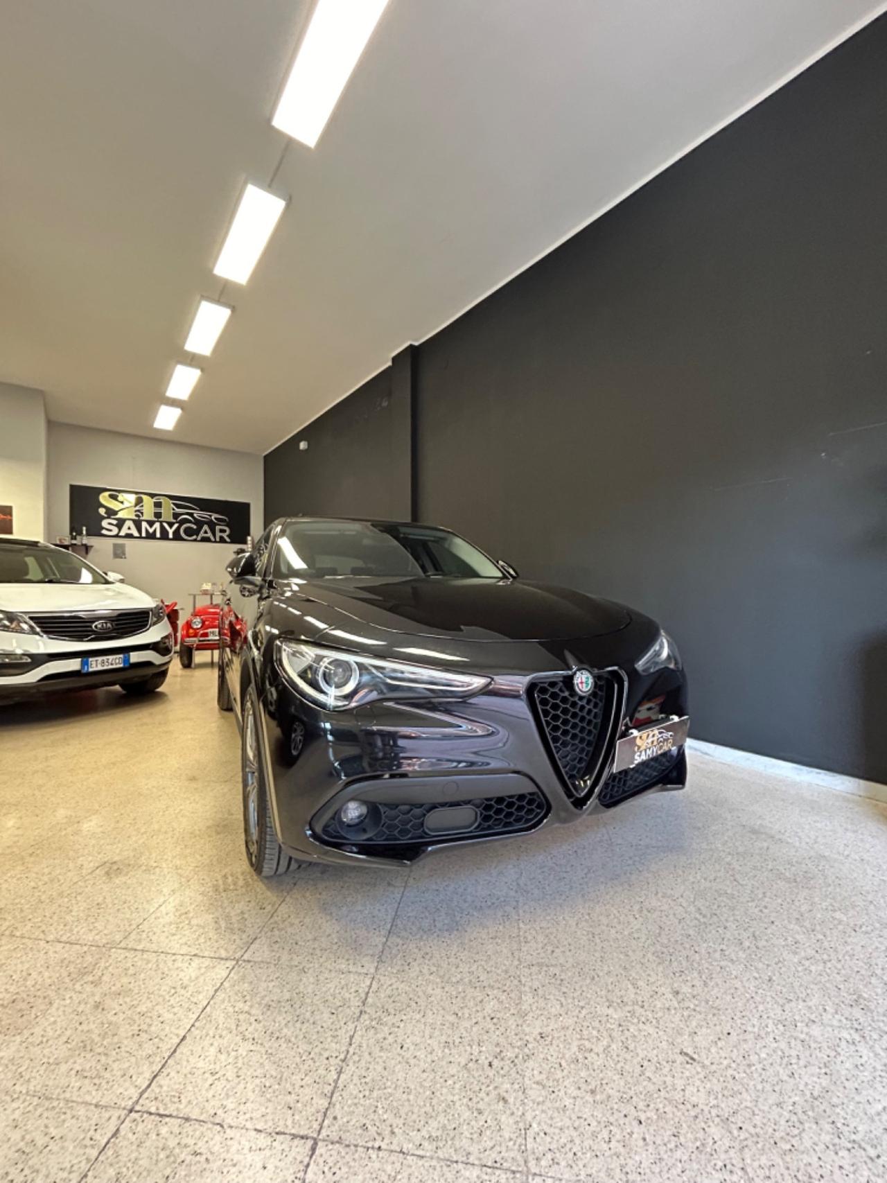 Alfa Romeo Stelvio 2.2 Turbodiesel 210 CV AT8 Q4 Business