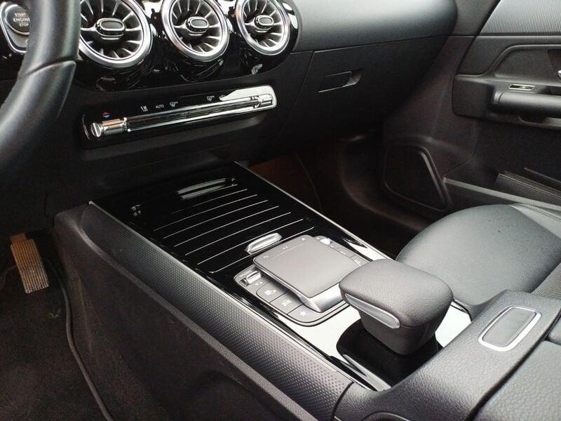 Mercedes-Benz GLA GLA 180 d Automatic Sport