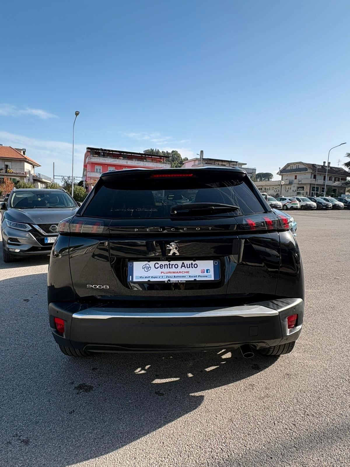 Peugeot 2008 BlueHDi 130 S&S EAT8 Allure