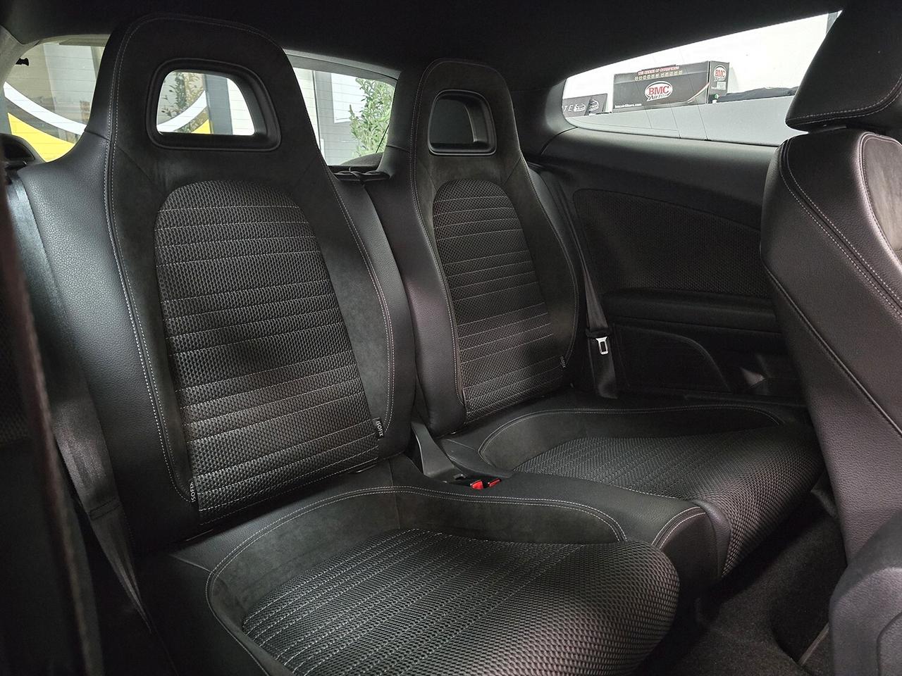 Volkswagen Scirocco 1.4 TSI 160CV MANUALE_ALCANTARA_TETTO_SERVICE BOOK