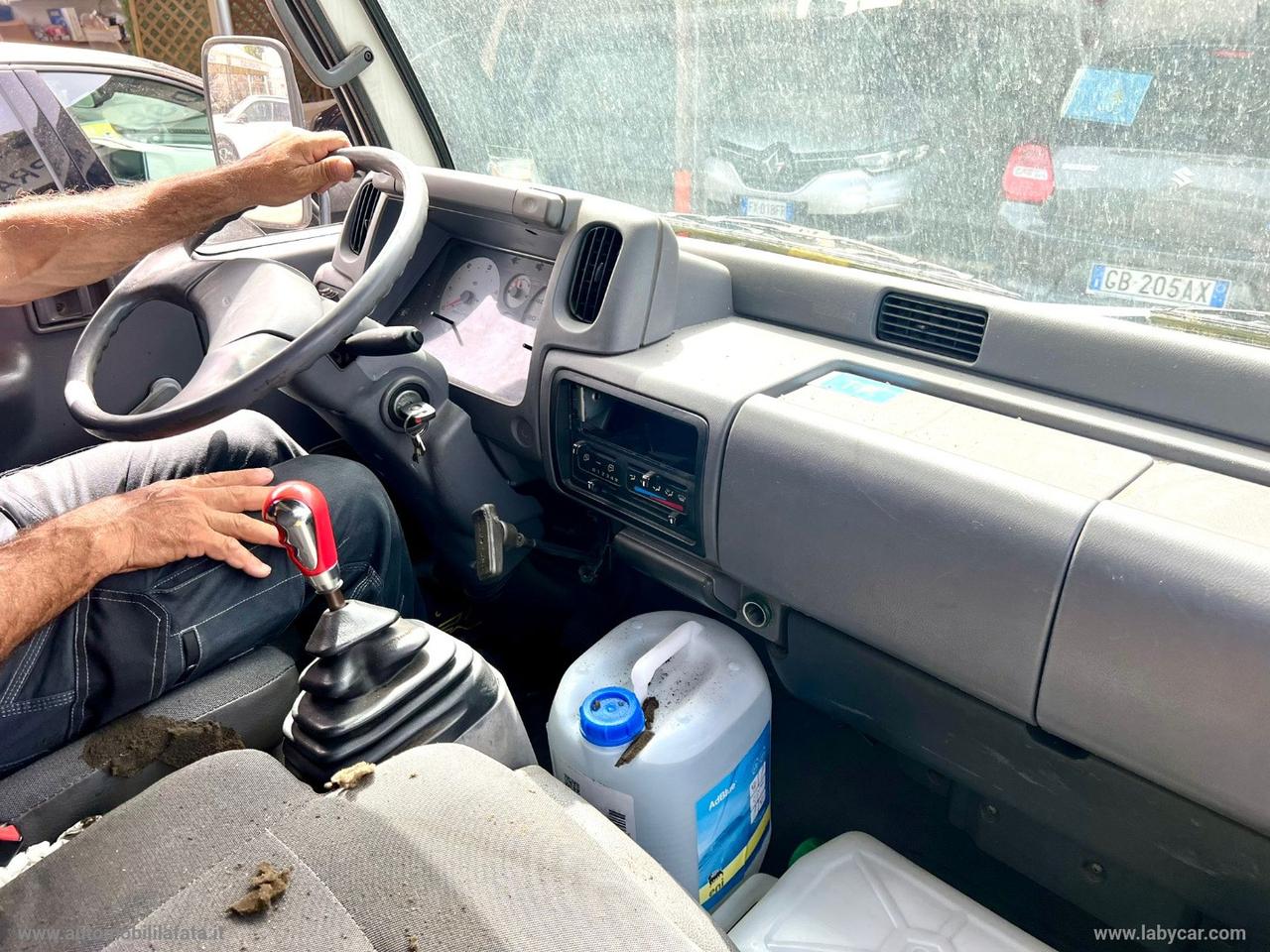 Cabstar 120.35 3.0 Tdi PC-RG Cabinato L