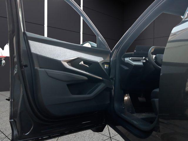 PEUGEOT 3008 Hybrid 145 e-DCS6 Allure