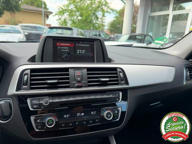 BMW 118 i 5p. Advantage