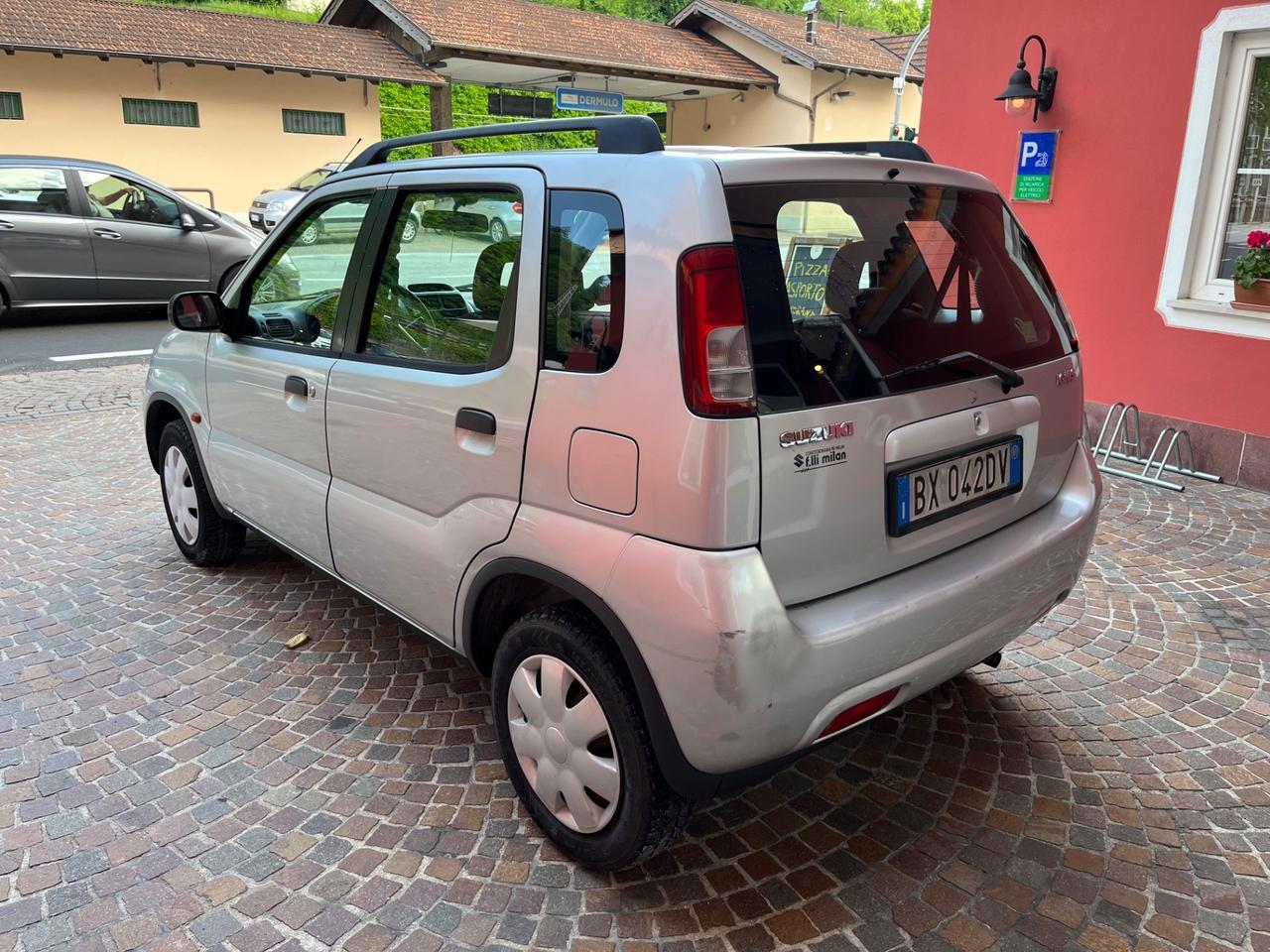 Suzuki Ignis 1.3i 16V cat 4WD - 4x4
