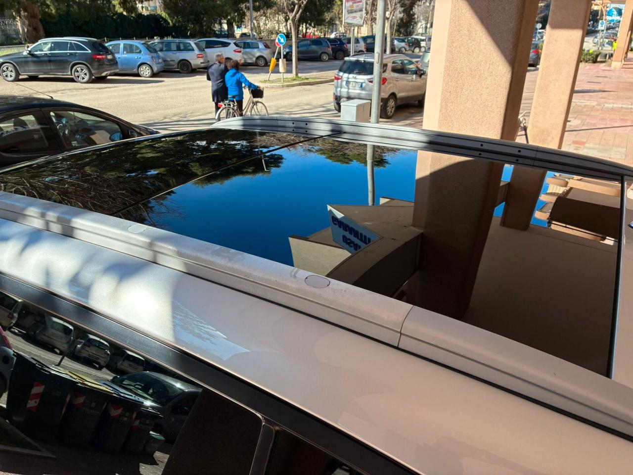 Kia Sportage 1.7crdi full tetto navi retro-14