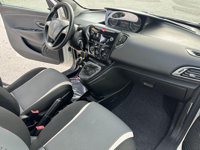 LANCIA Ypsilon 1.2 69 CV 5 porte Elefantino