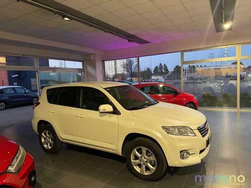 Toyota RAV4 Crossport 2.0 vvt-i 2wd