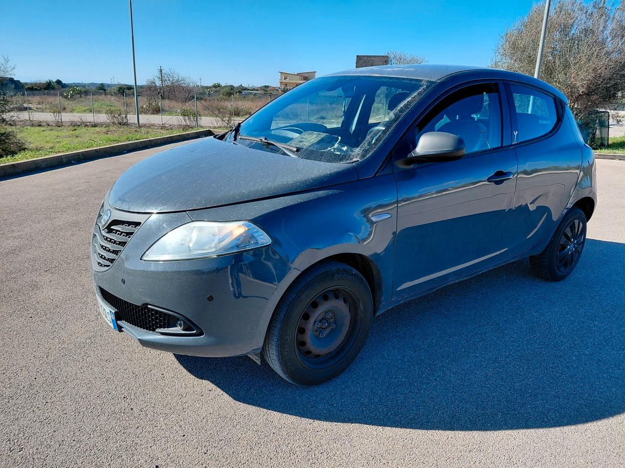 Lancia Ypsilon 0.9 TwinAir 85 CV 5 porte Metano Ecochic Gold