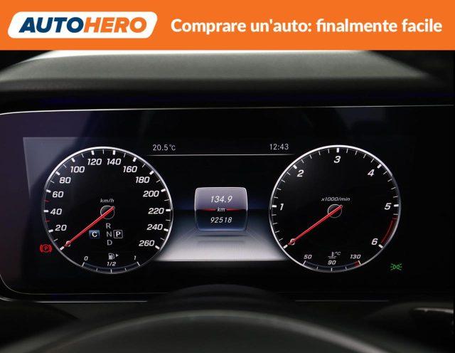 MERCEDES-BENZ E 220 d 4Matic Auto AMG Line