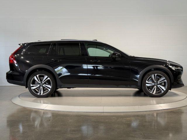 VOLVO V60 Cross Country B5 AWD automatico Plus PREZZO REALE