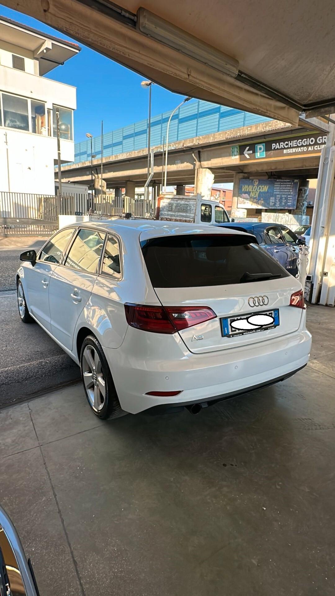 AUDI A3 SPORTBACK 1,6 DEISEL 105CV