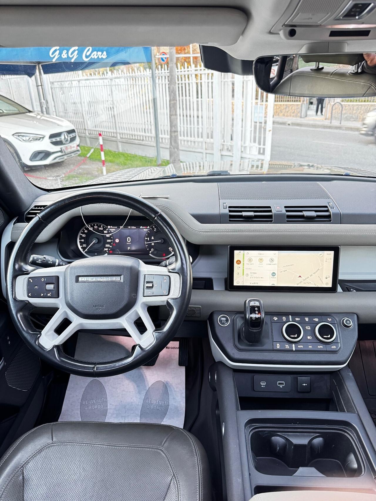 Land Rover Defender 110 3.0D I6 200 CV Tetto X-Dynamic SE