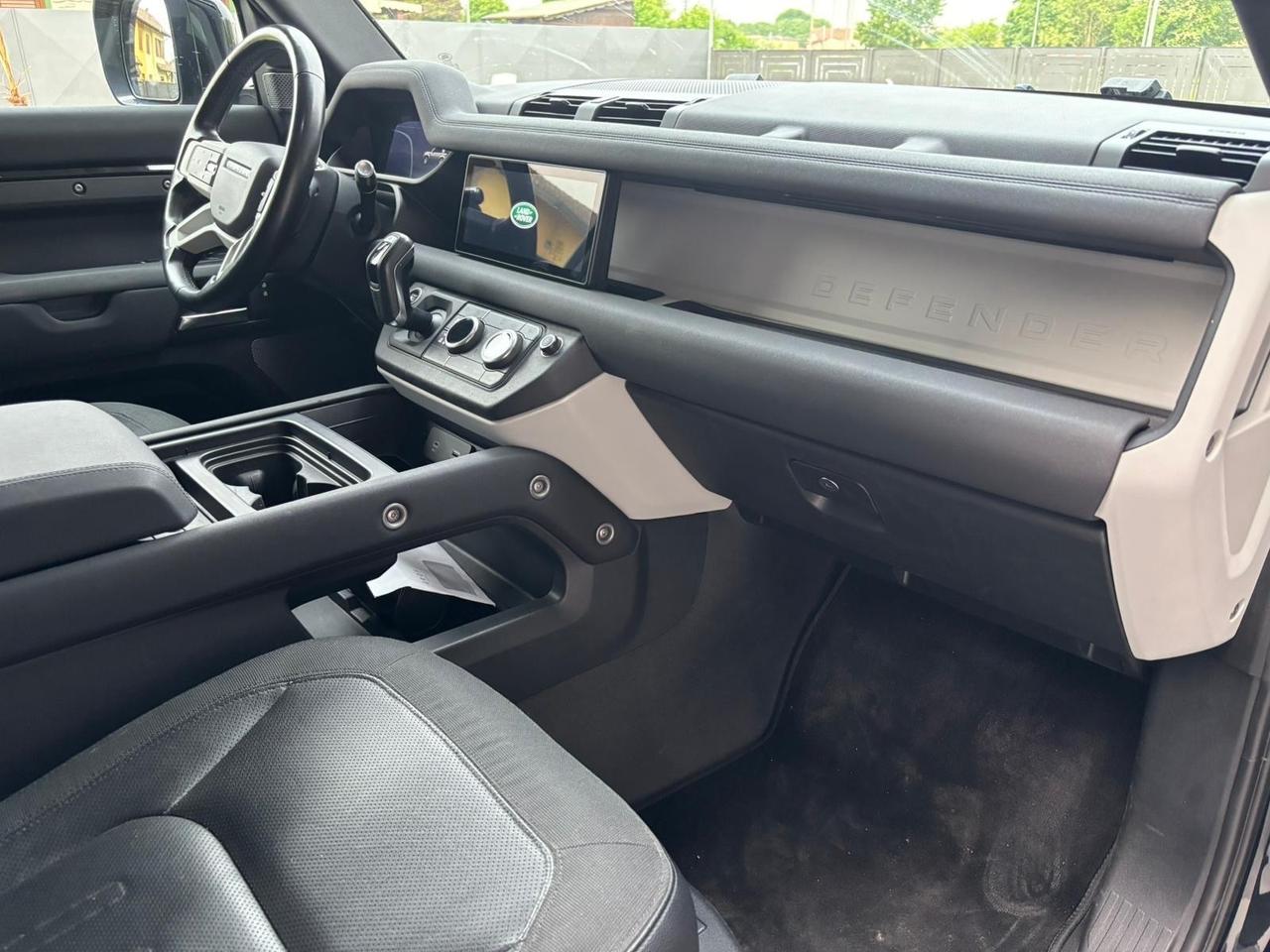 Land Rover Defender 110 2.0 SD4 240CV AWD Auto First Edition