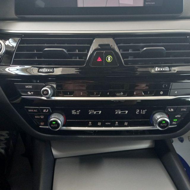 BMW 520 d 48V Touring Business