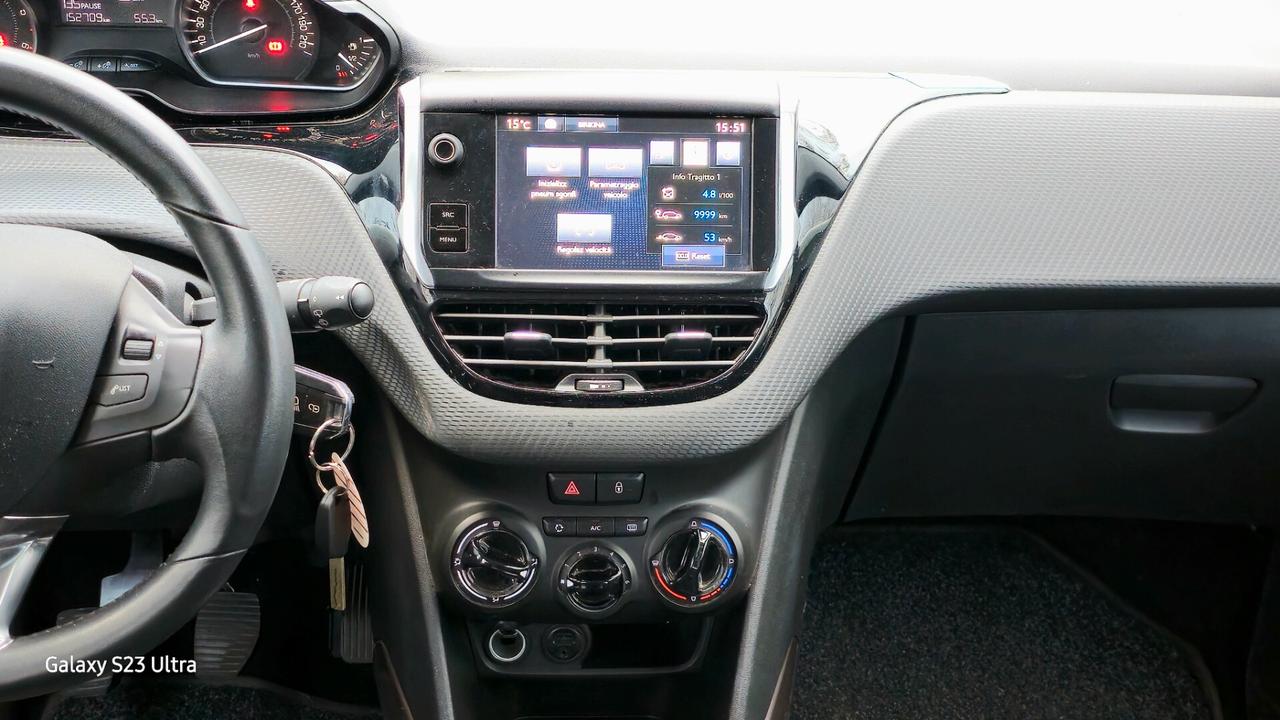 Suv PEUGEOT 2008 EURO 6B OK NEOPATENTATI GARANZIA 12 MESI