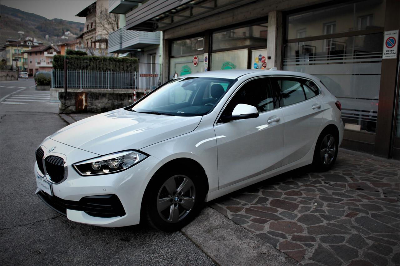 Bmw 118d 5p. Advantage automatica