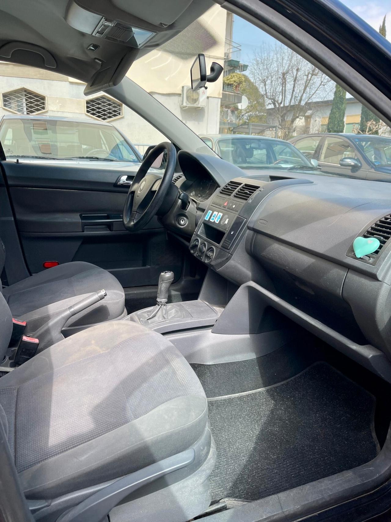 Volkswagen Polo 1.4/80CV 16V 5p UNICOPROPRIETARIO