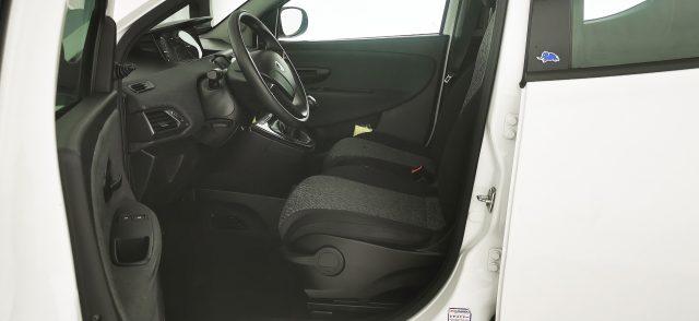 LANCIA Ypsilon 1.2 69 CV 5 porte GPL Ecochic Gold